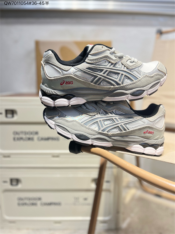 Asics shoes-W-0083