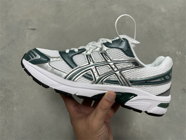 Asics shoes-W-0336