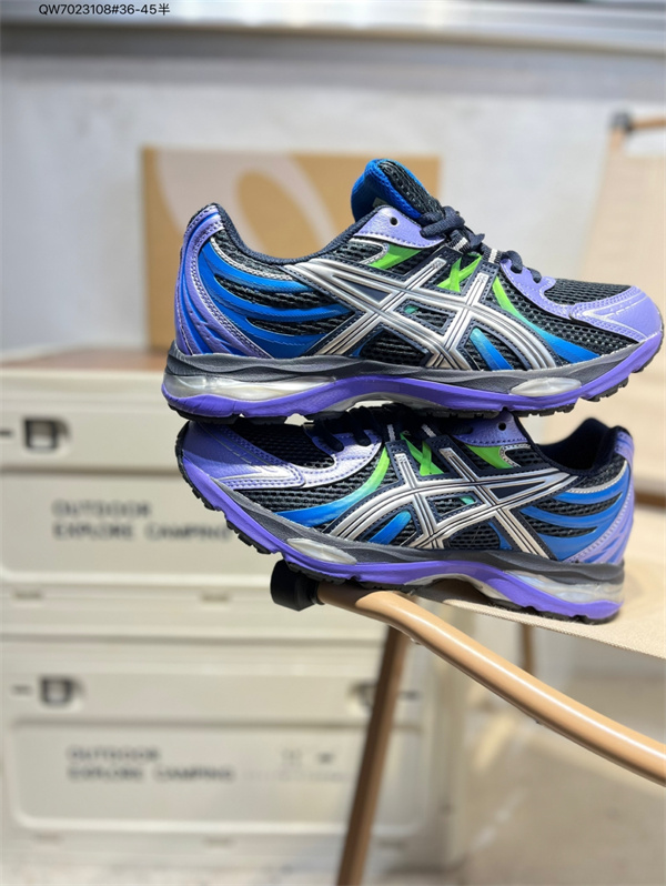 Asics shoes-W-0402