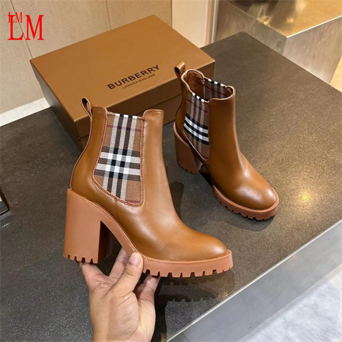 Burberry Boots(AAA)-0027