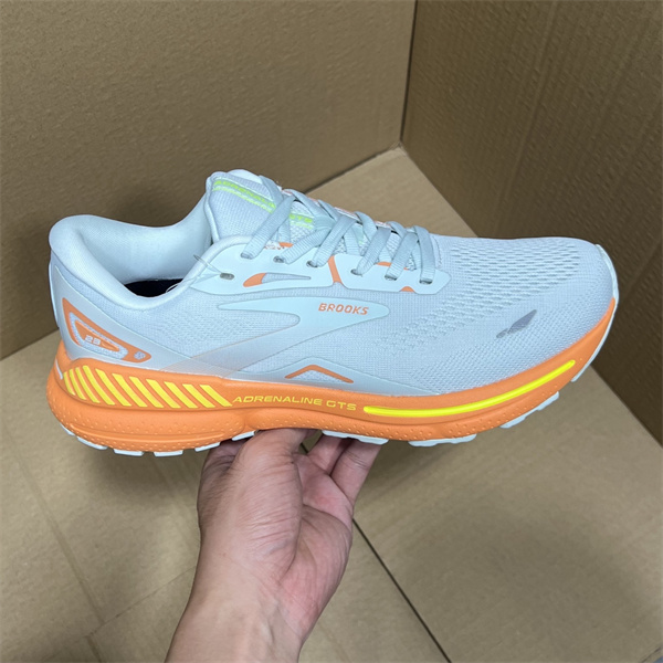 Brooks Shoes-W-0015