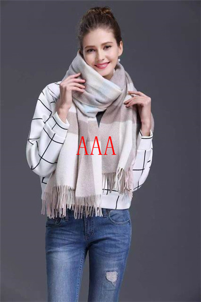 Burberry-Shawl-013