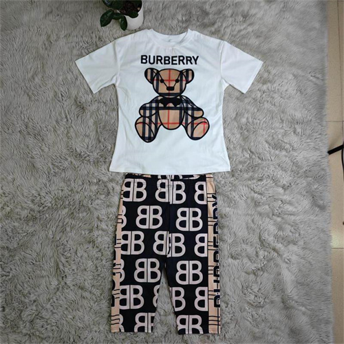 Burberry(Women)suits-009