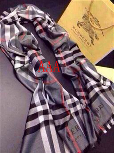 Burberry-Shawl-036