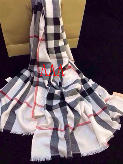 Burberry-Shawl-068