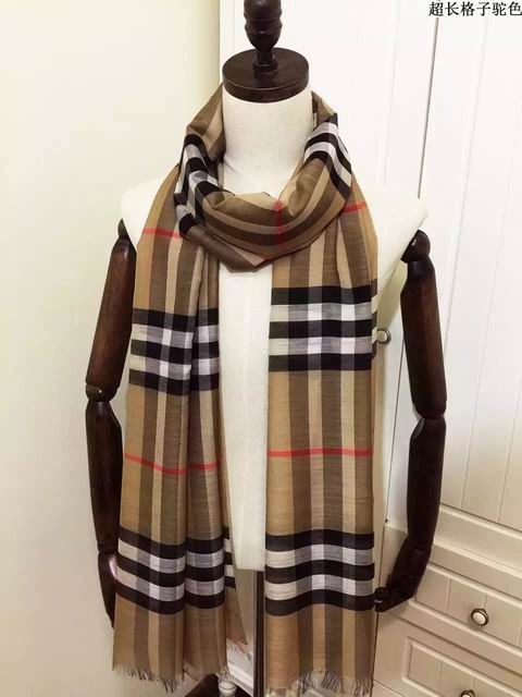 Burberry-Shawl-305