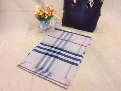 Burberry-Shawl-316