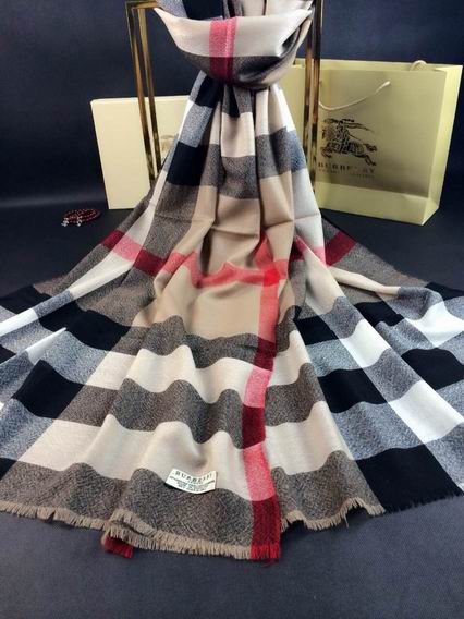 Burberry-Shawl-283