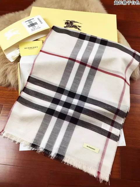 Burberry-Shawl-287