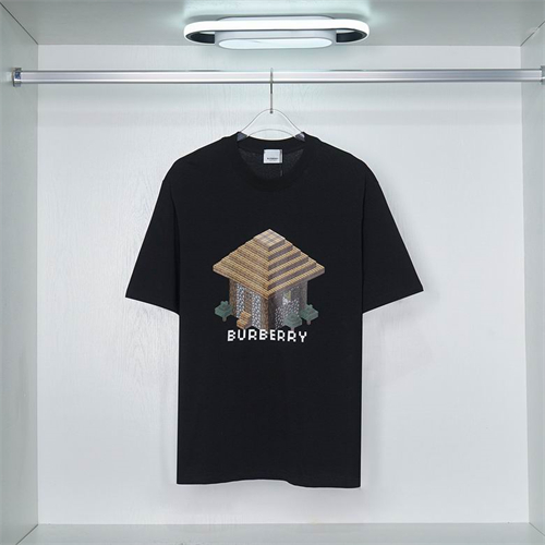 Burberry Round neck T-shirt-M-213