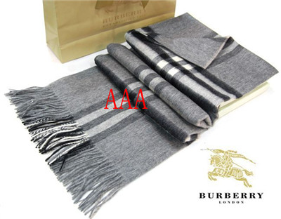 Burberry-Shawl-176
