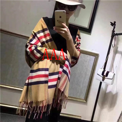 Burberry-Shawl-119