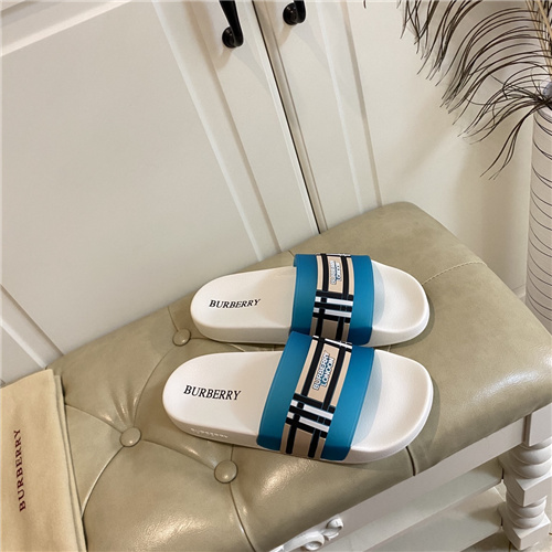 Burberry Sandal-M-026