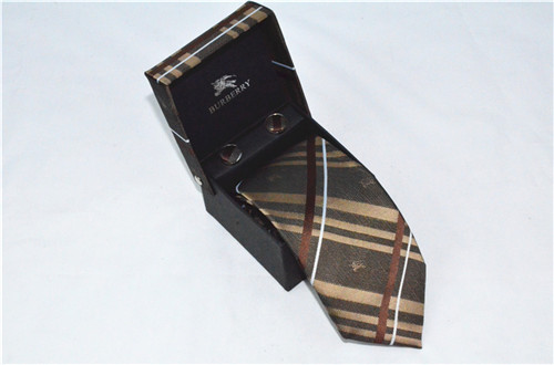 Burberry-Tie-009