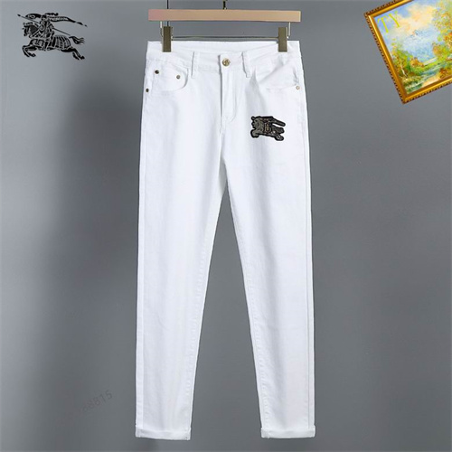 Burberry Jeans-M-057