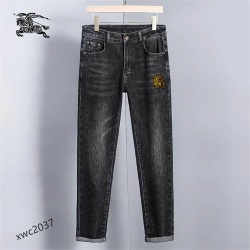 Burberry Jeans-M-035