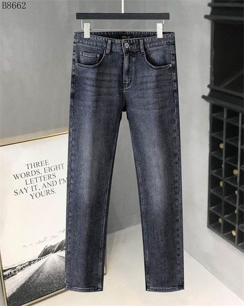 Burberry Jeans-M-011
