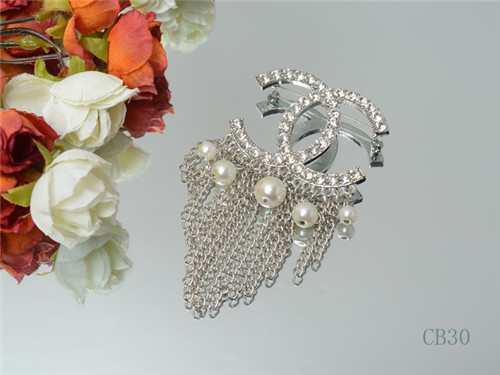 Chanel brooch-015