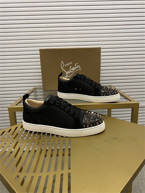 Christian Louboutin(Low)Shoes-451