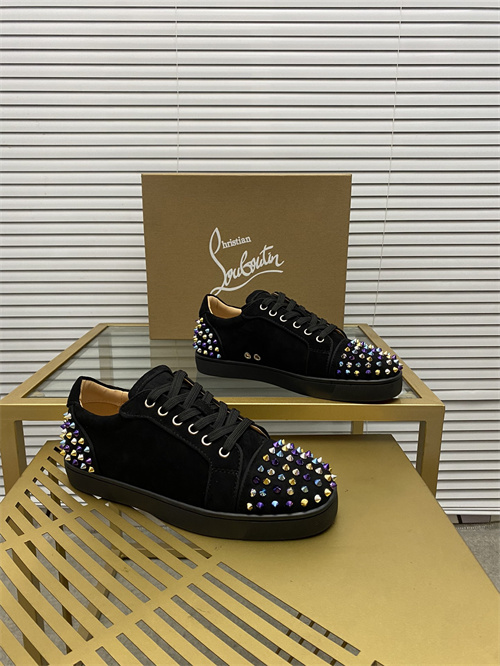 Christian Louboutin(Low)Shoes-483