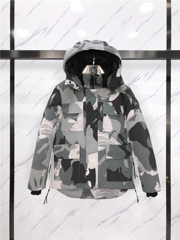 Canada Goose Down Jacket-M-046