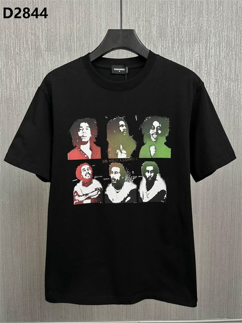 Dsquared2 Round neck T-shirt-M-0321