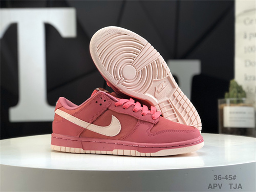 Dunk(low)-W-1396