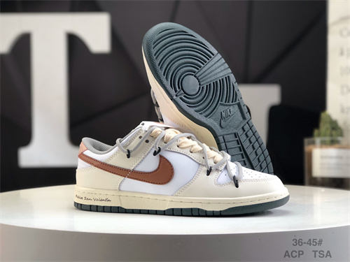 Dunk(low)-W-1411