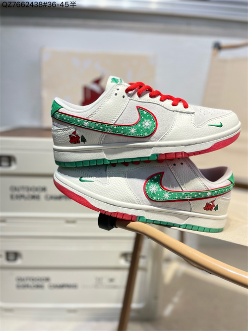 Dunk(low)-W-2235