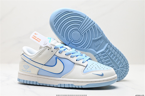 Dunk(low)-W-2247