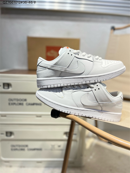 Dunk(low)-W-2583