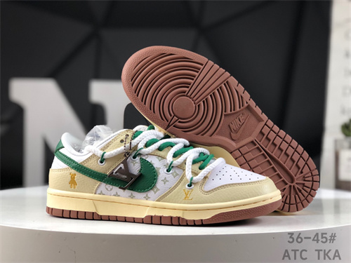 Dunk(low)-W-2584