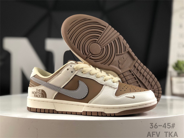 Dunk(low)-W-2700