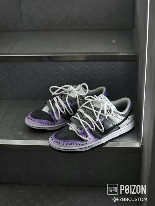 Dunk(low)-W-556