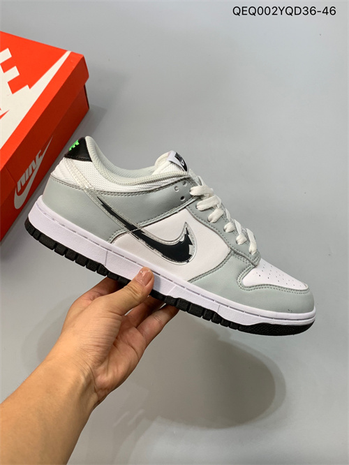 Dunk(low)-M-686