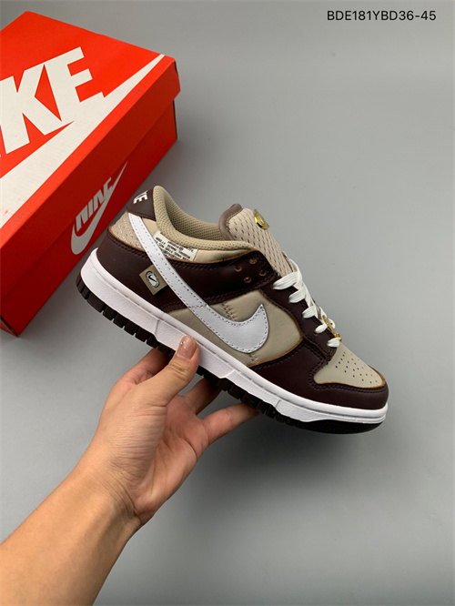 Dunk(low)-M-696