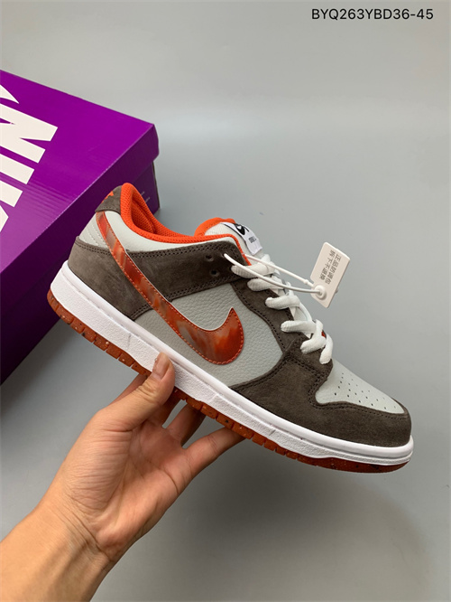 Dunk(low)-W-738