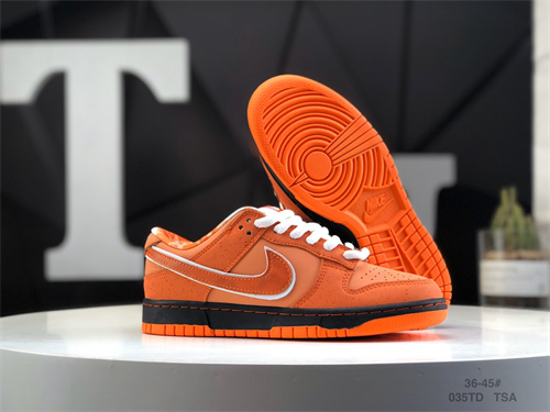 Dunk(low)-M-946