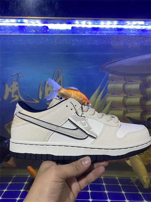 Nike Dunk(46,47,48,)-113