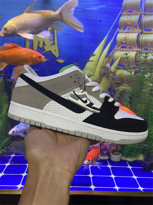 Nike Dunk(46,47,48,)-067