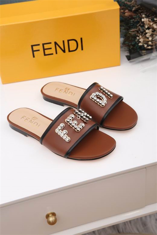 FENDI Sandal-W-074