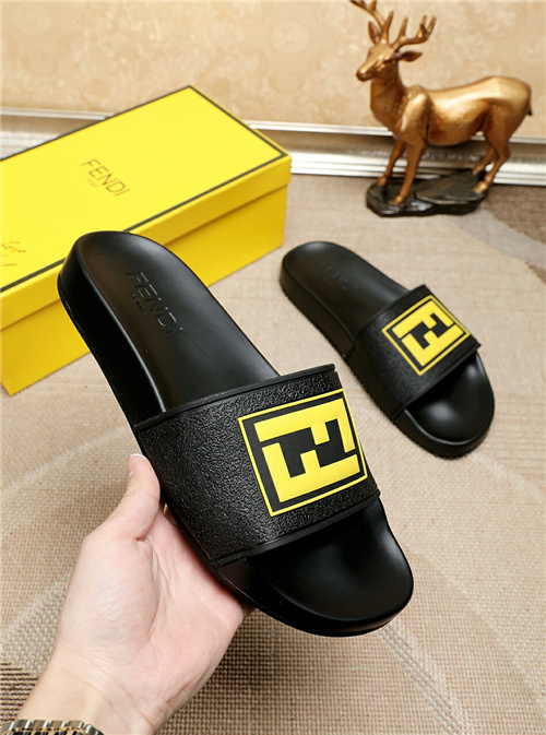 FENDI Sandal-M-174