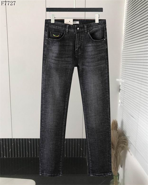 FENDI Jeans-003
