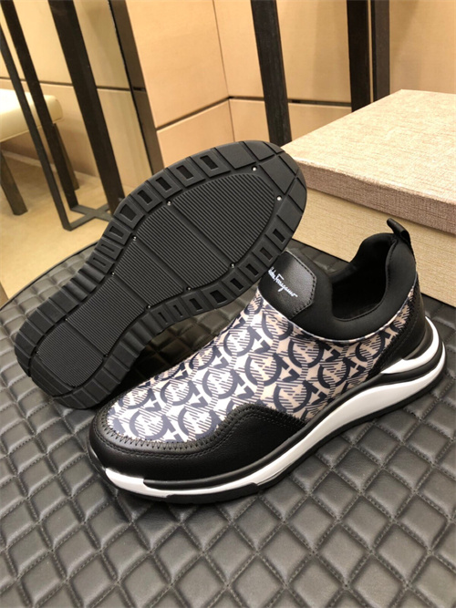 Ferragamo Shoes-M-122