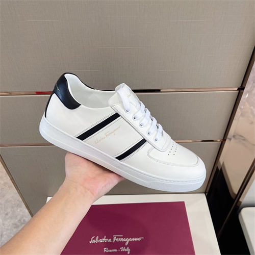 Ferragamo Shoes-M-203