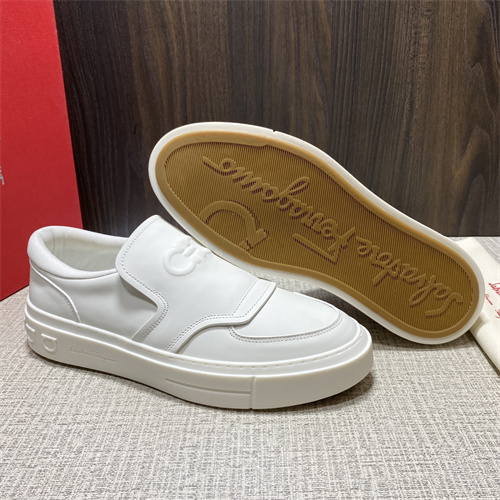 Ferragamo Shoes-M-215