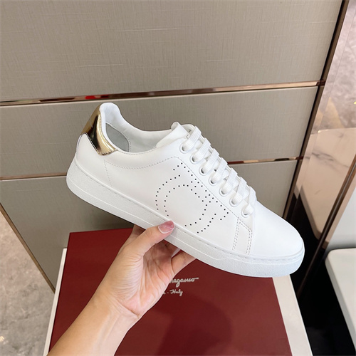 Ferragamo Shoes-M-233