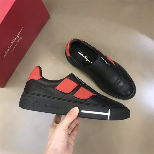 Ferragamo Shoes-M-261