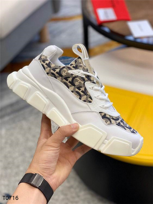 Ferragamo Shoes-M-078