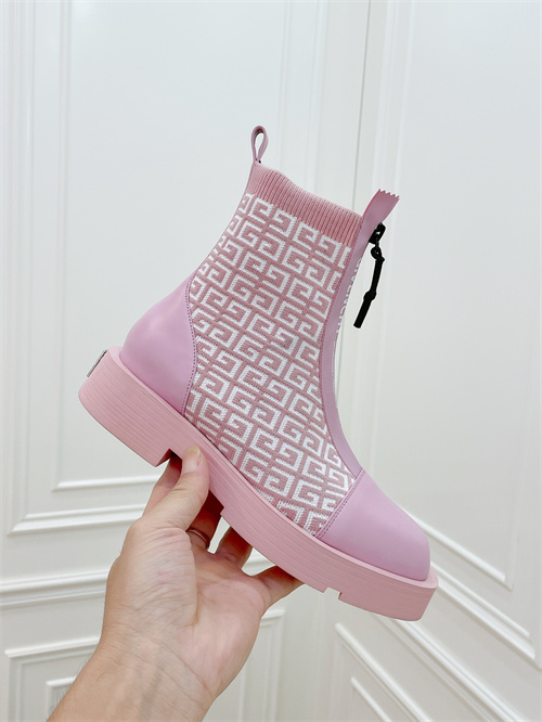 GIVENCHY  Boots(AAA)-014